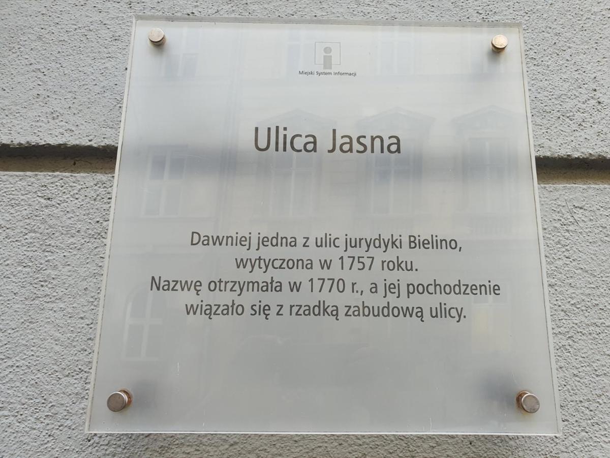Jasna Hostelik Self Check-In Warszawa Exteriör bild