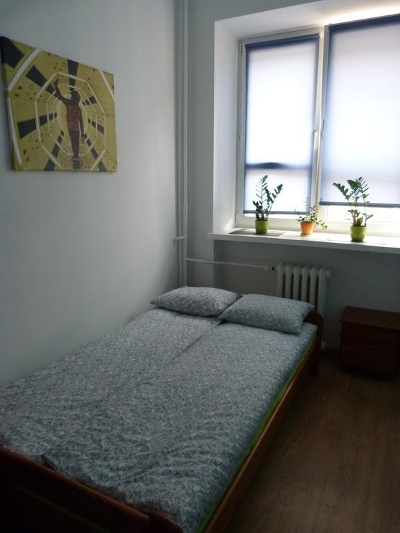 Jasna Hostelik Self Check-In Warszawa Exteriör bild